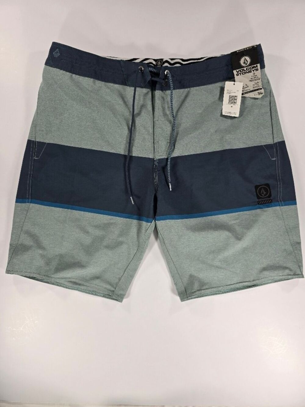 NEW Volcom Stoneys Board Shorts Mens 36 Water-Repellent Stretch Quarta Static